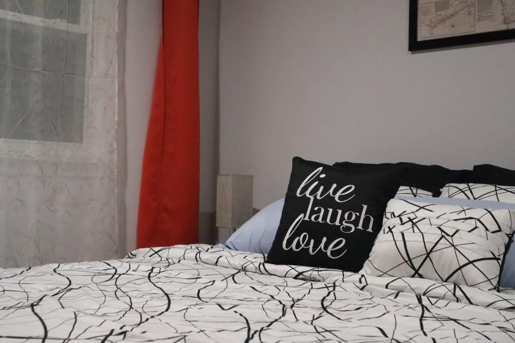 Your Cozy Comfy Rental Нью-Йорк Екстер'єр фото